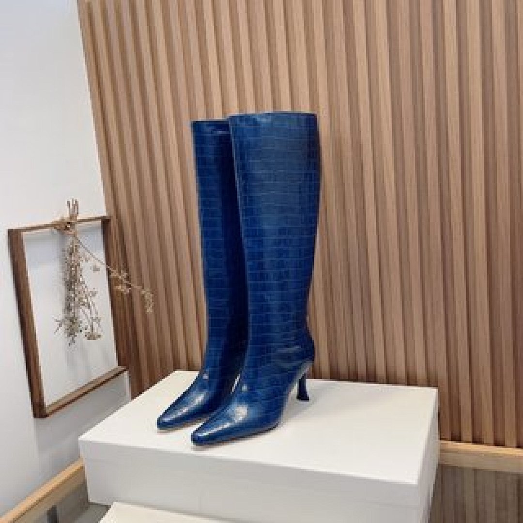 Other By Far - Image 75