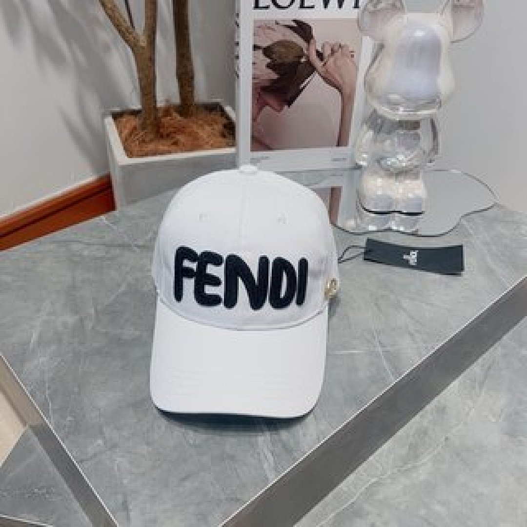 Other Fendi - Image 28