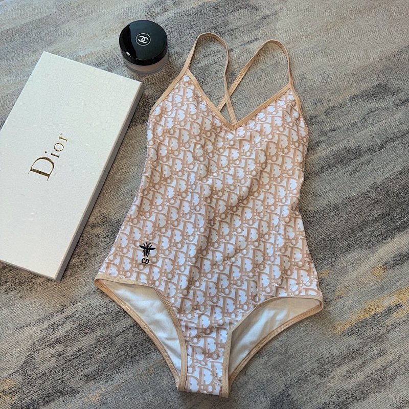 Other Bikini, photo 1