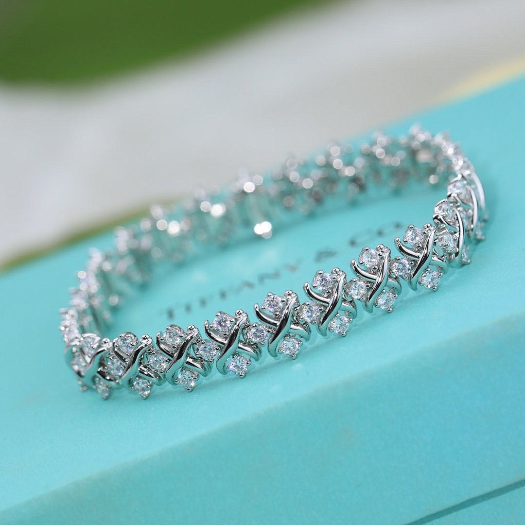 Other Tiffany - Image 65