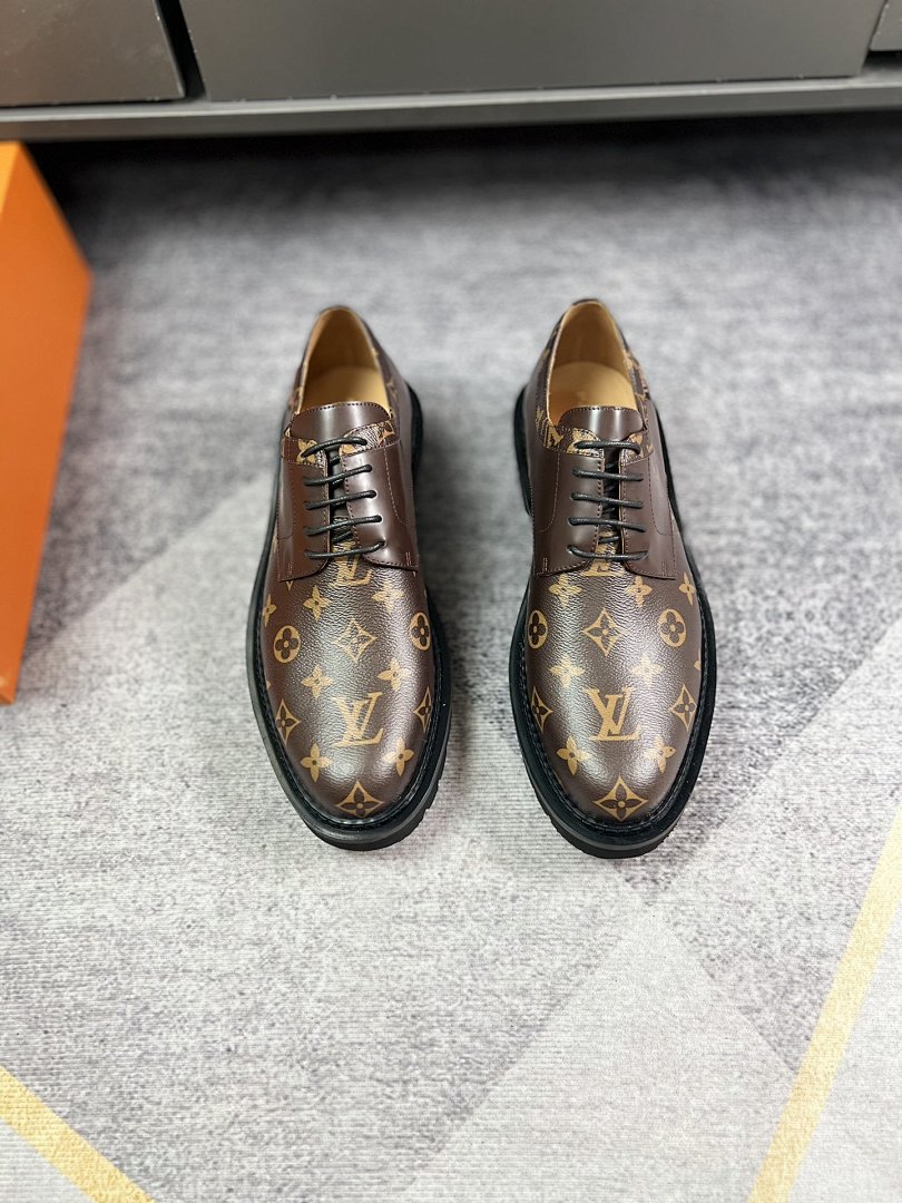 Other Lv Shoes - Image 42