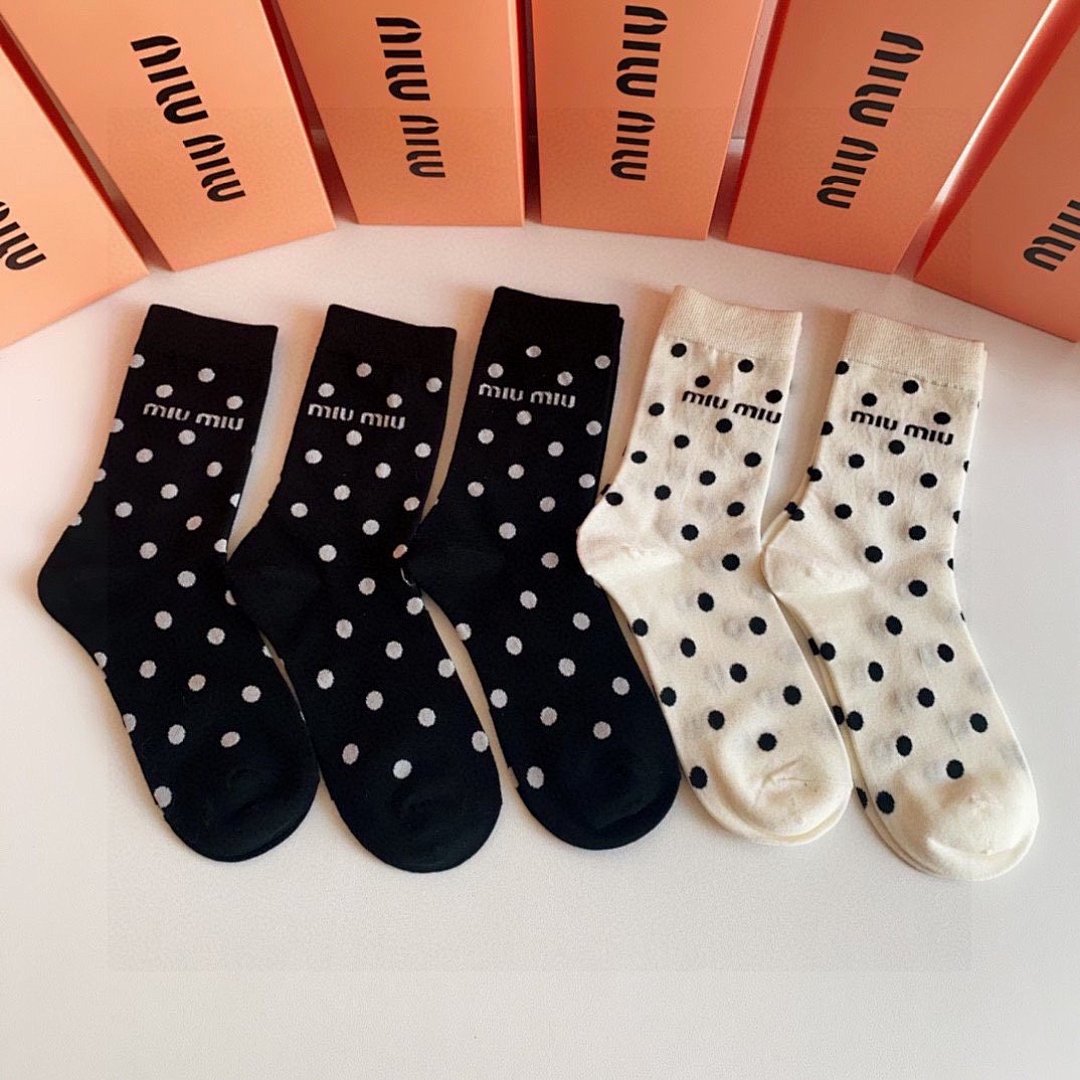 Other Socks, photo 1