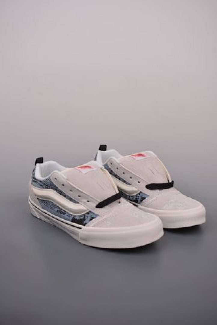 Other Vans - Image 17