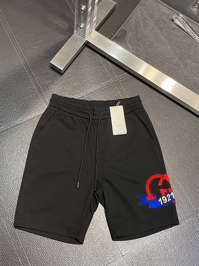 Other Gucci Shorts - Image 113