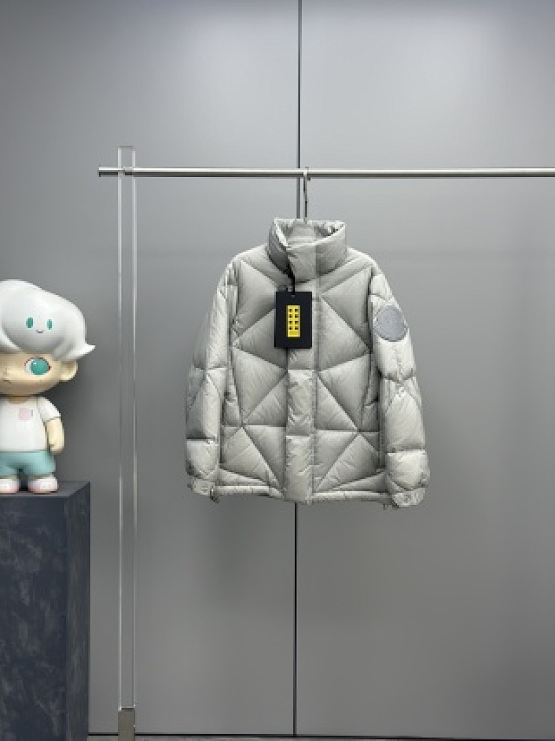 Christian Louboutin Moncler - Image 27