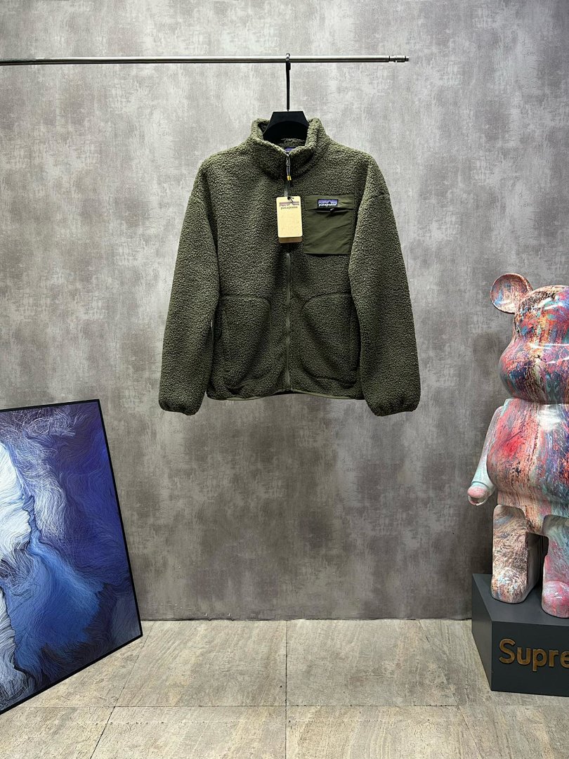 Christian Louboutin Patagonia - Image 32