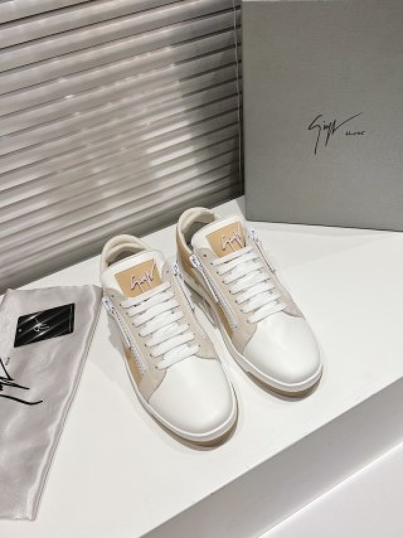Other Giuseppe Zanotti - Image 78