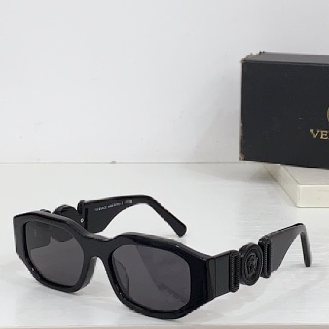 Other VERSACE Sunglasses - Image 13