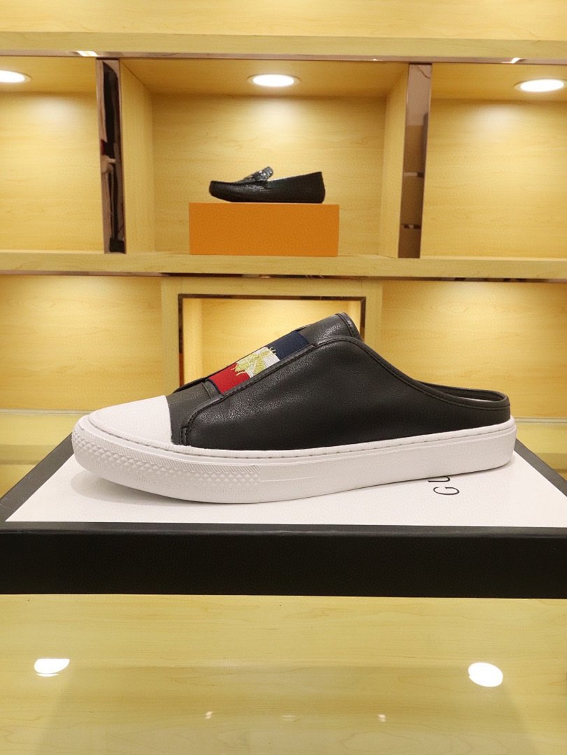 Other Gucci Shoes - Image 71