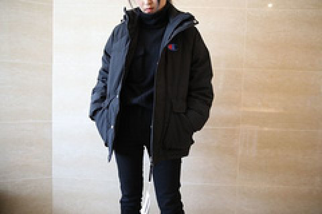 Christian Louboutin Champion - Image 30