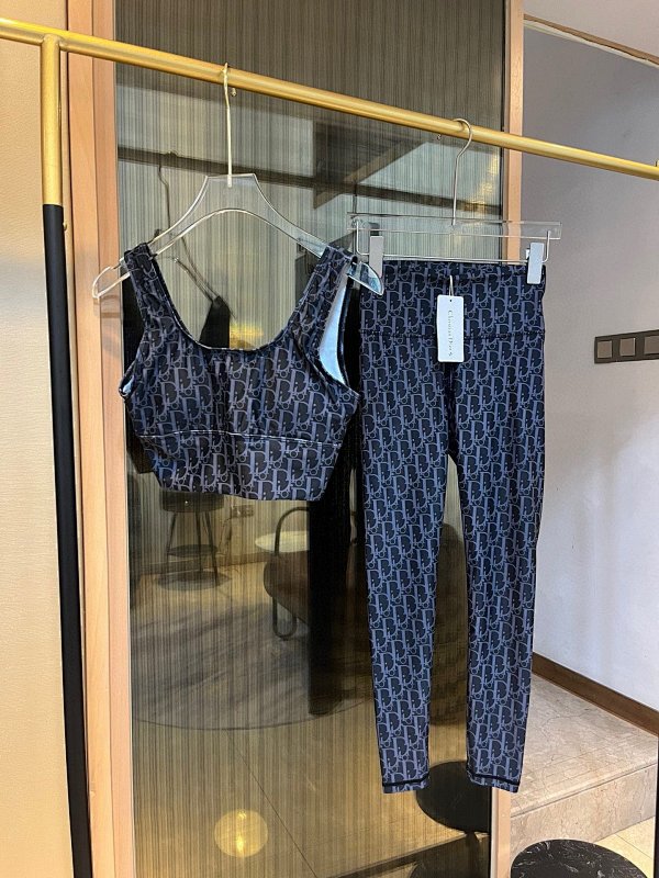 Other Yoga Wear, photo 1