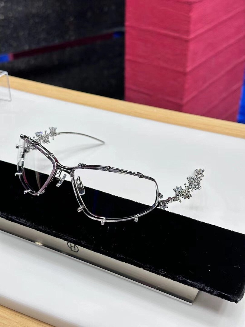 Other Glasses