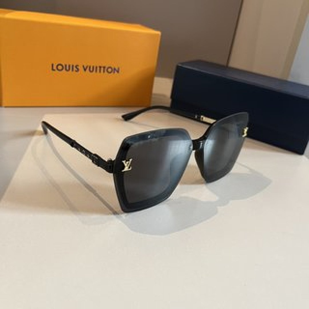 Other Lv Sunglasses - Image 93
