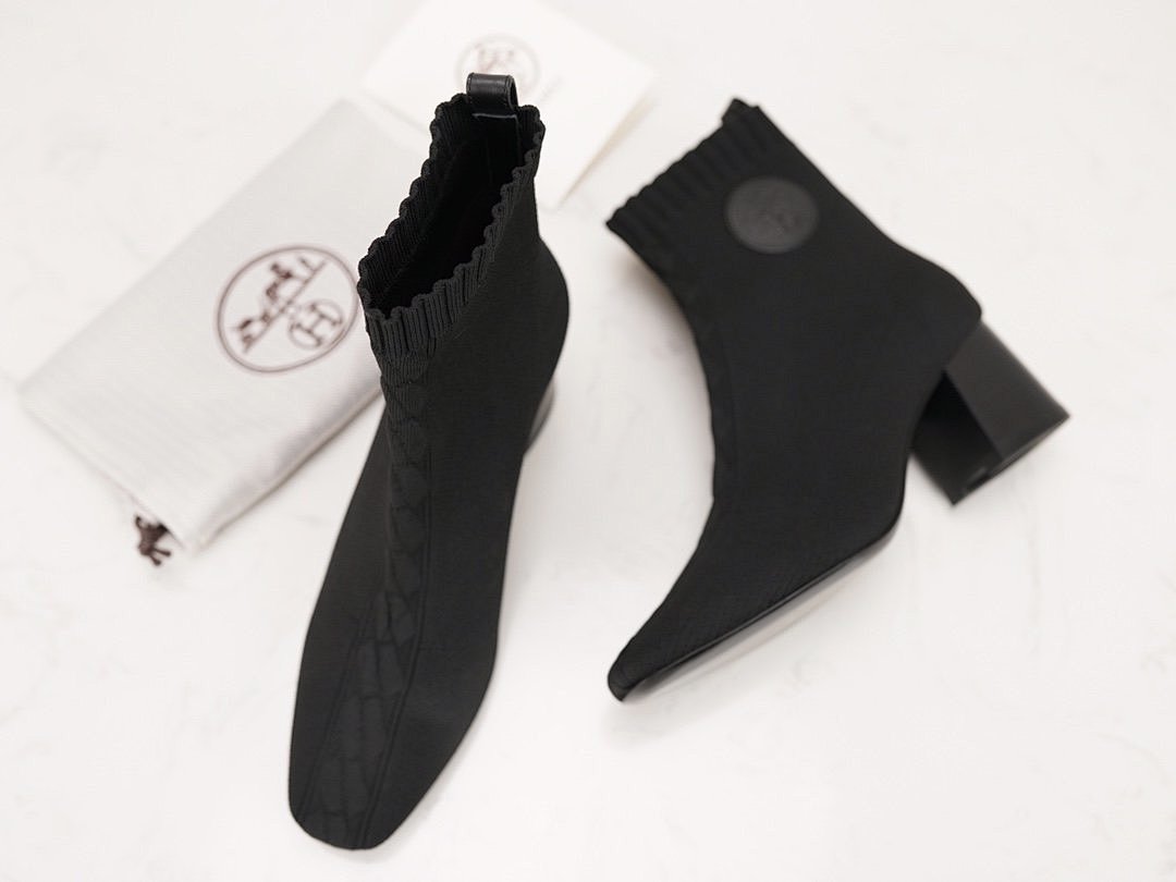 Other Hermes Boots - Image 73