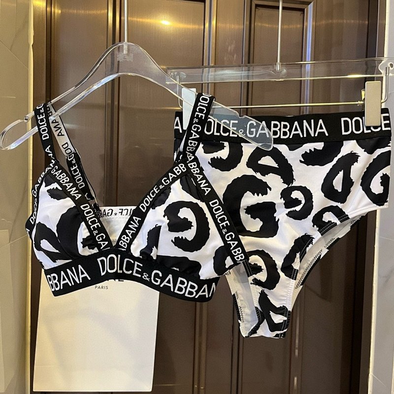 Other Bikini, photo 1
