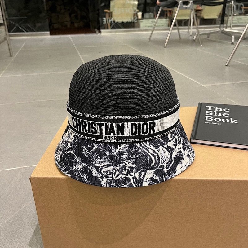 Other Hat, photo 1