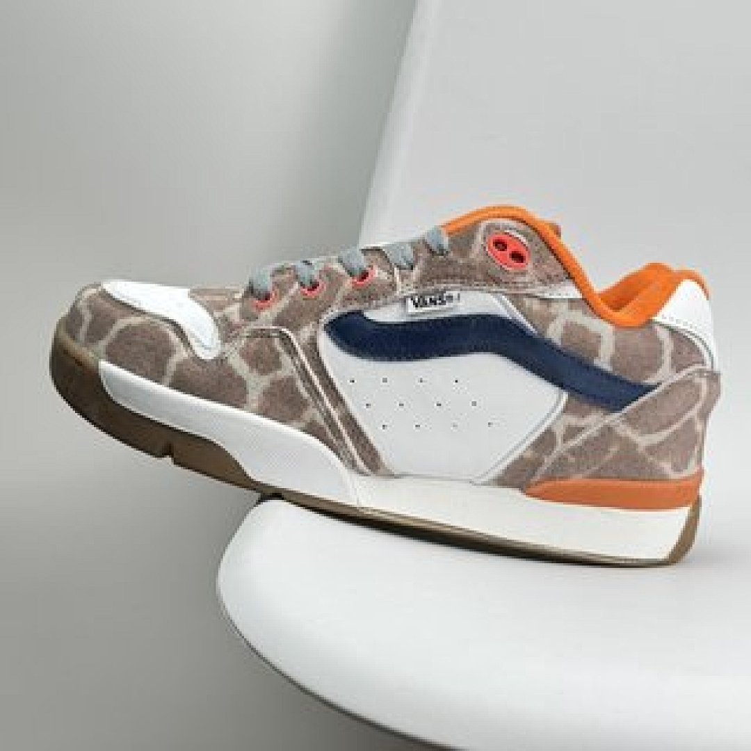 Other Vans - Image 36