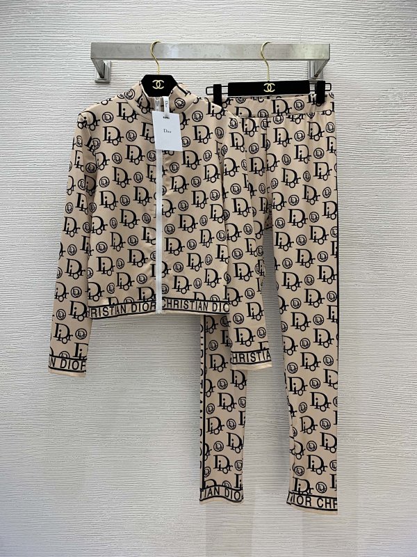 Other Yoga Wear, photo 1