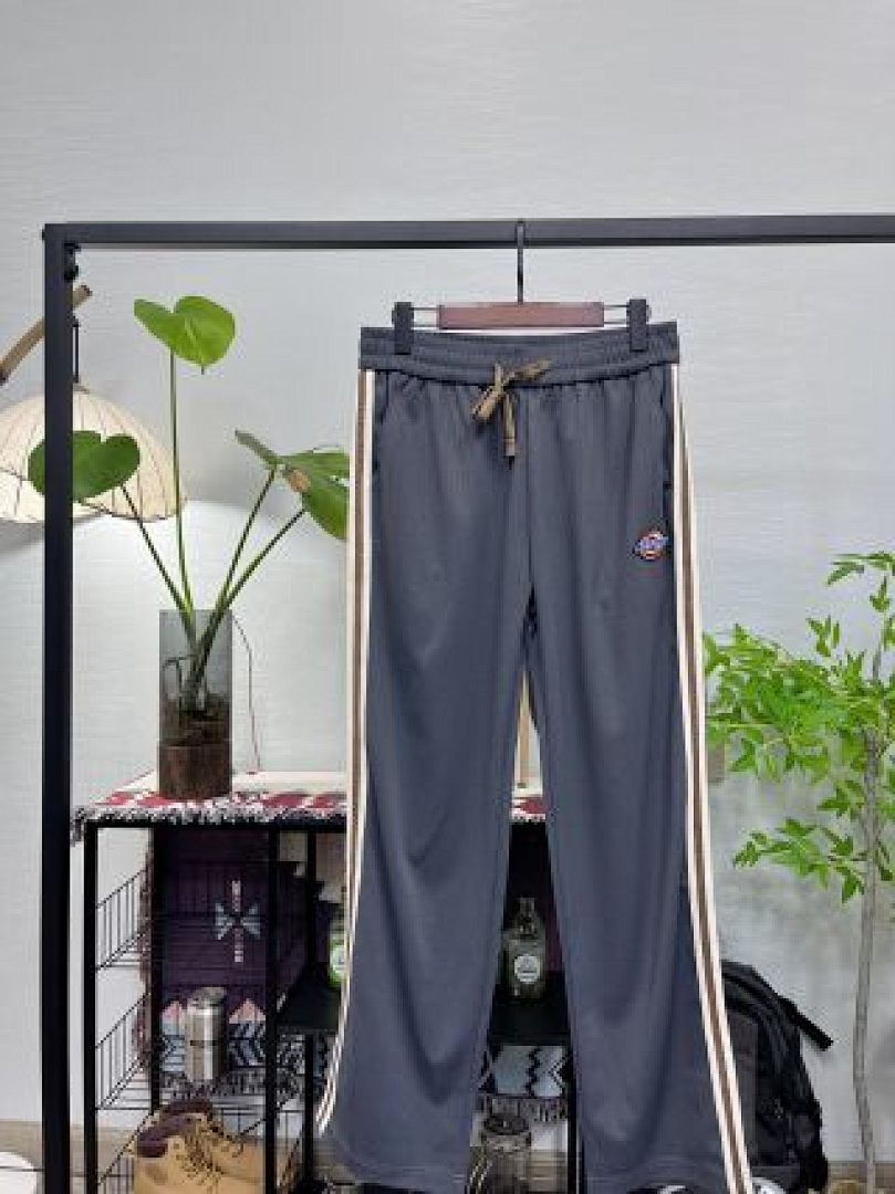 Christian Louboutin Dickies - Image 16