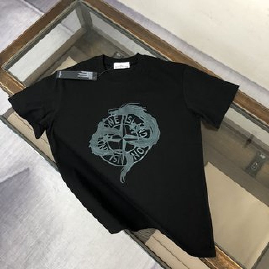 On Running Stone Island - Image 74