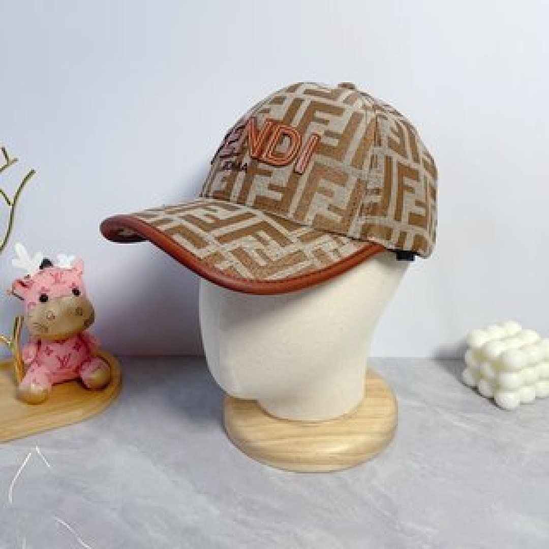 Other Fendi - Image 12