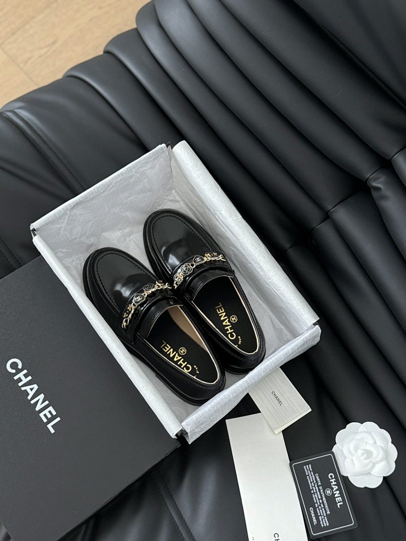 Other Chanel Shoes - Image 9