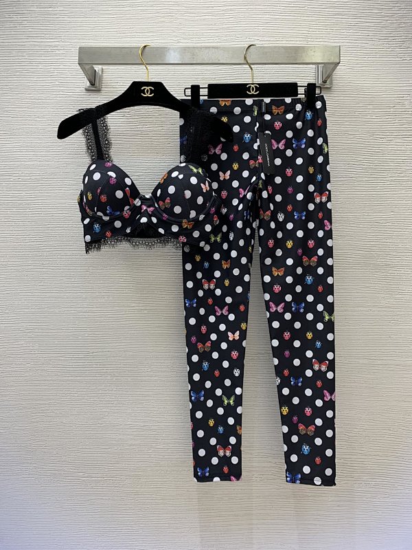 Other Yoga Wear, photo 1