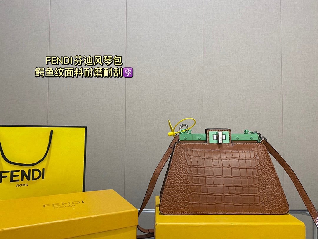 Other Fendi - Image 92