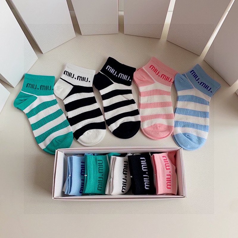Other Socks, photo 1