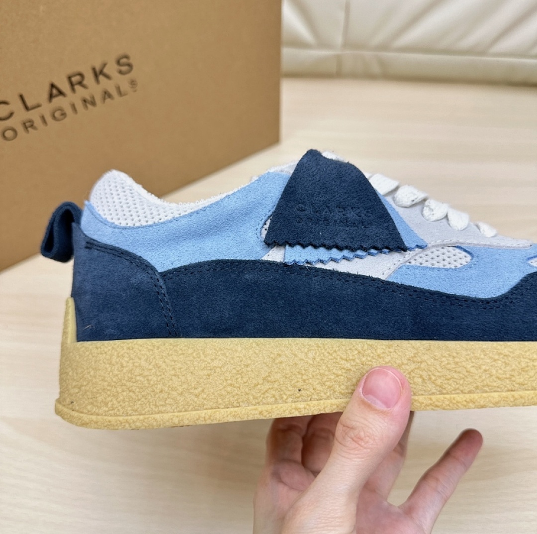 Other Clarks - Image 94
