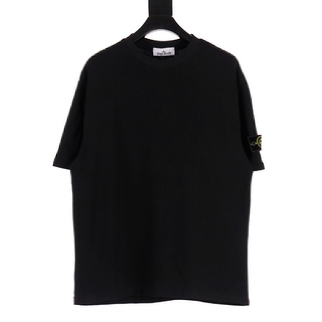 On Running Stone Island - Image 16
