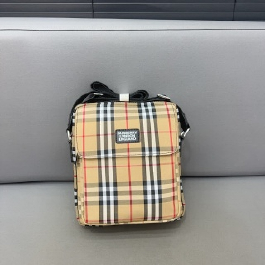 Other Burberry - Image 121