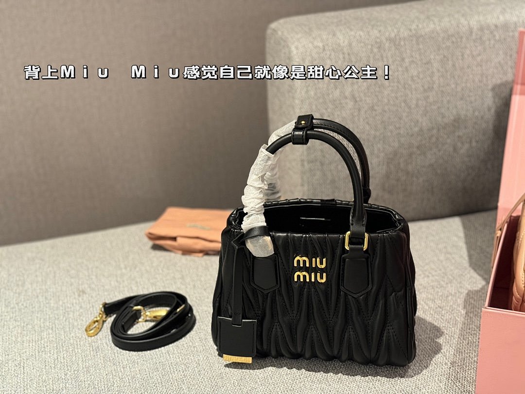 Other Miumiu - Image 115