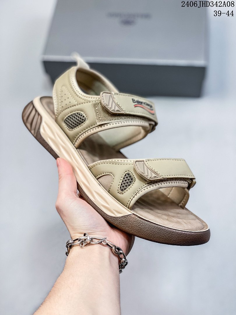 Other Balenciaga Shoes - Image 86