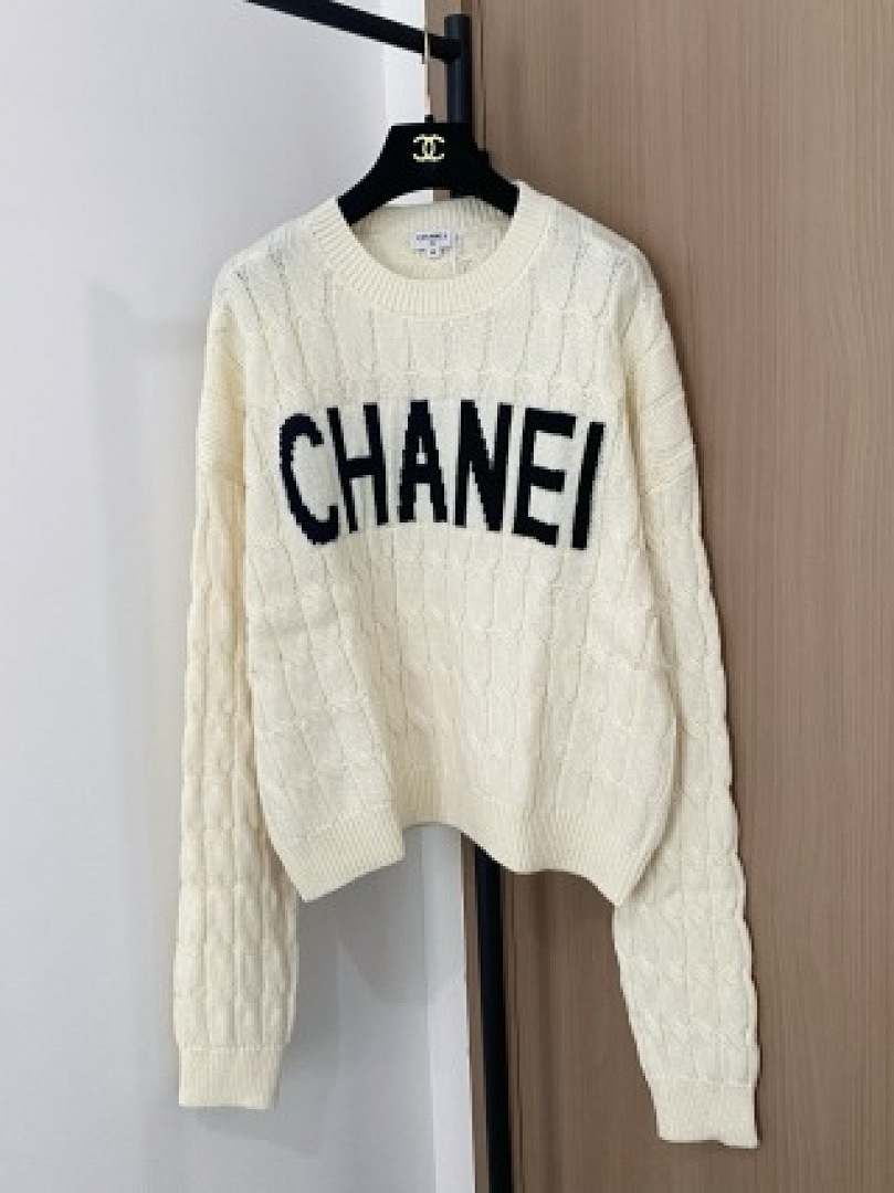 Christian Louboutin Chanel - Image 42