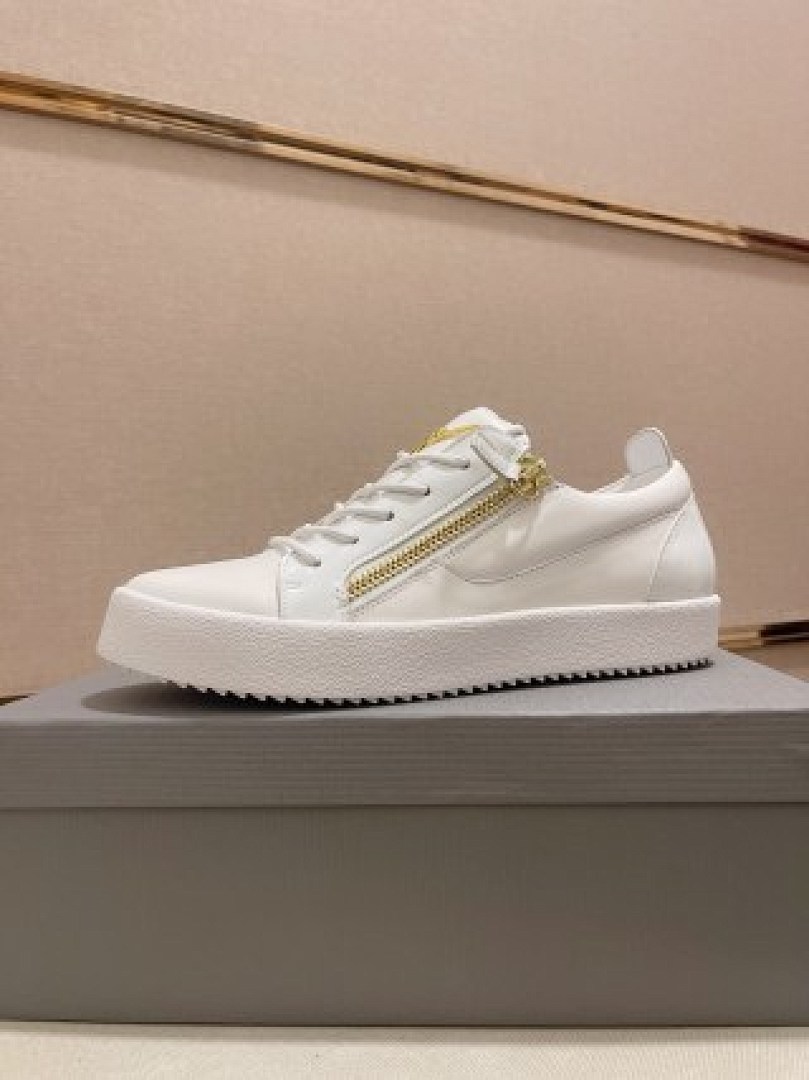 Other Giuseppe Zanotti - Image 120