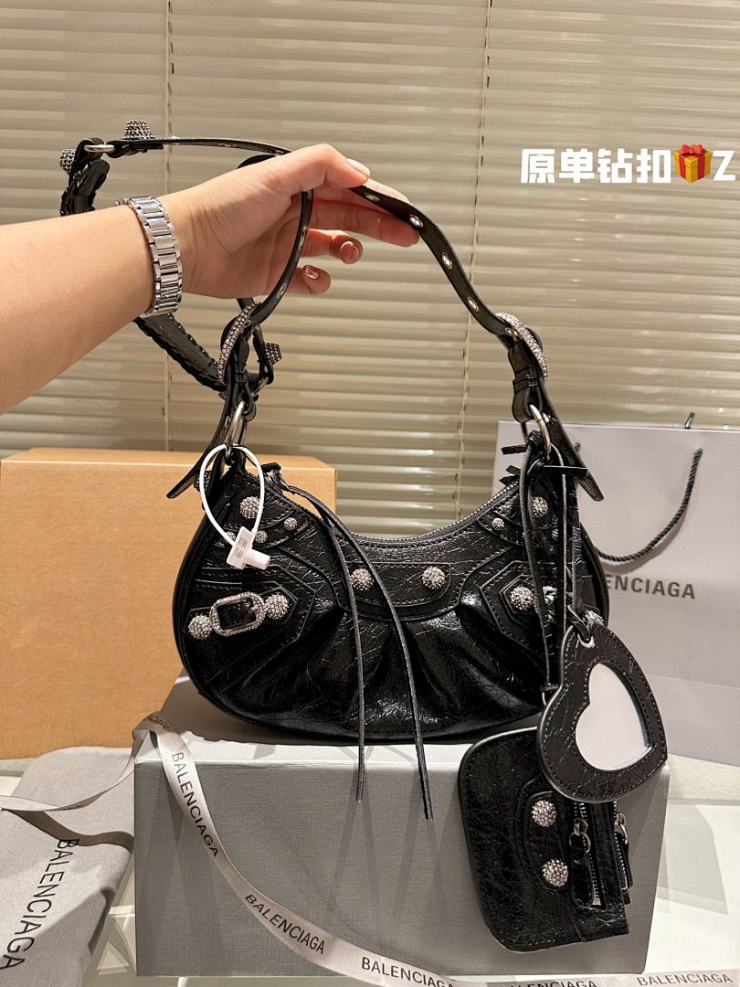 Other Balenciaga - Image 58