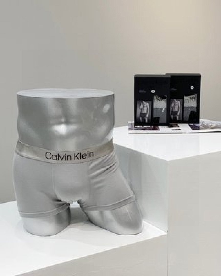 Other Calvin Klein - Image 24