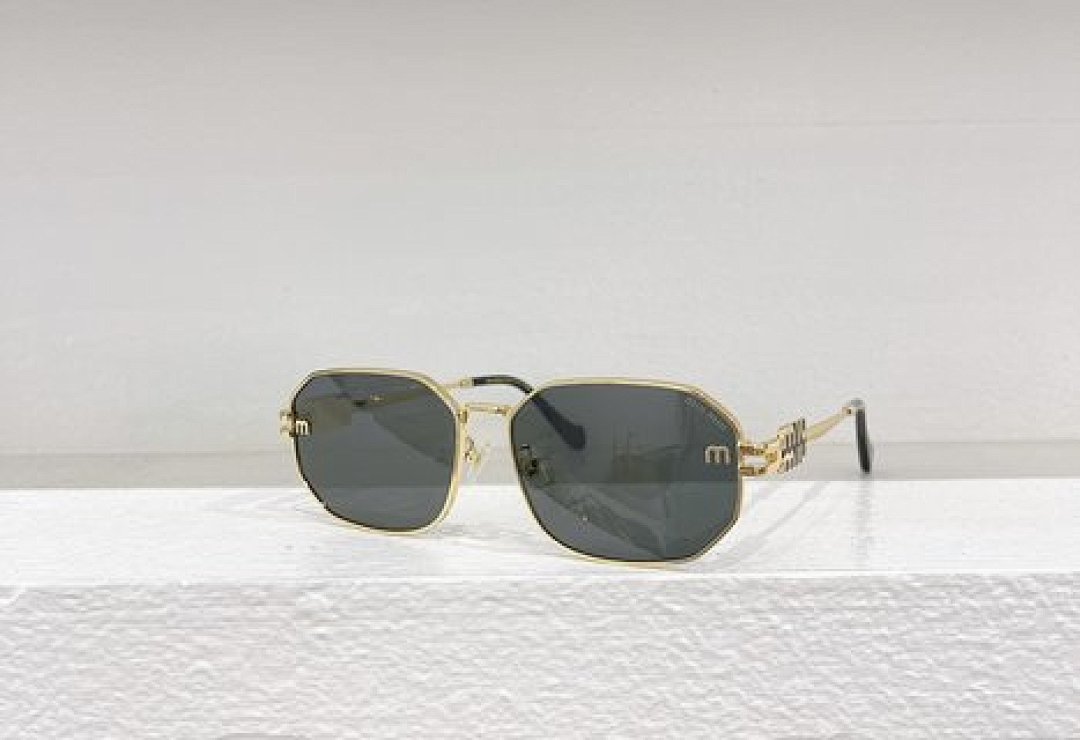 Other Miumiu Sunglasses - Image 2