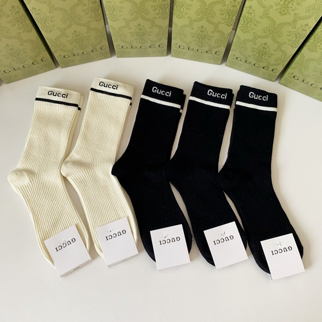 Socks, photo 1