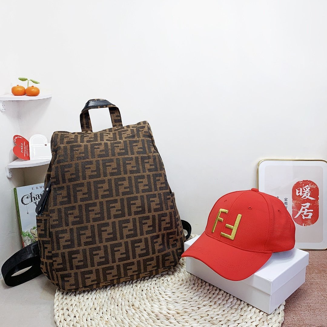 Other Fendi - Image 27