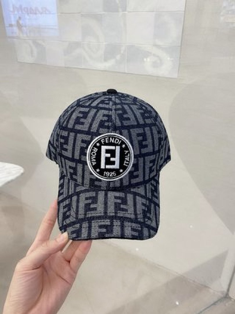 Other Fendi - Image 87