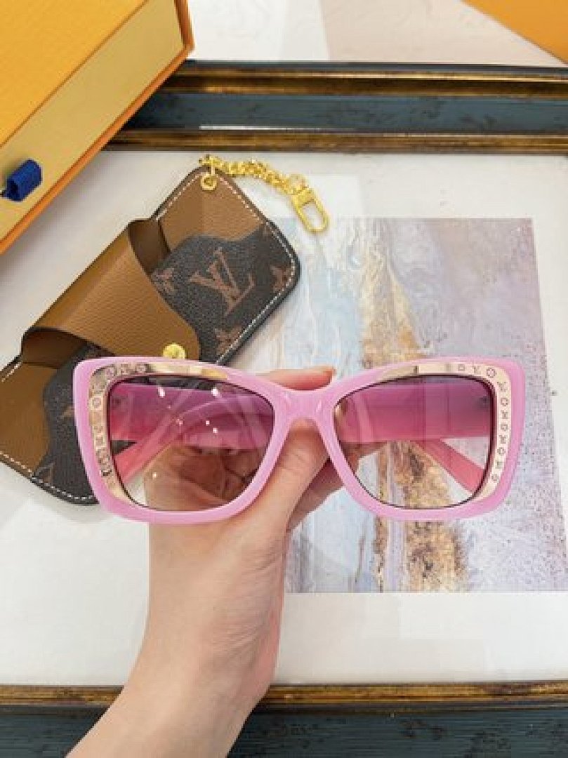 Other Lv Sunglasses - Image 121