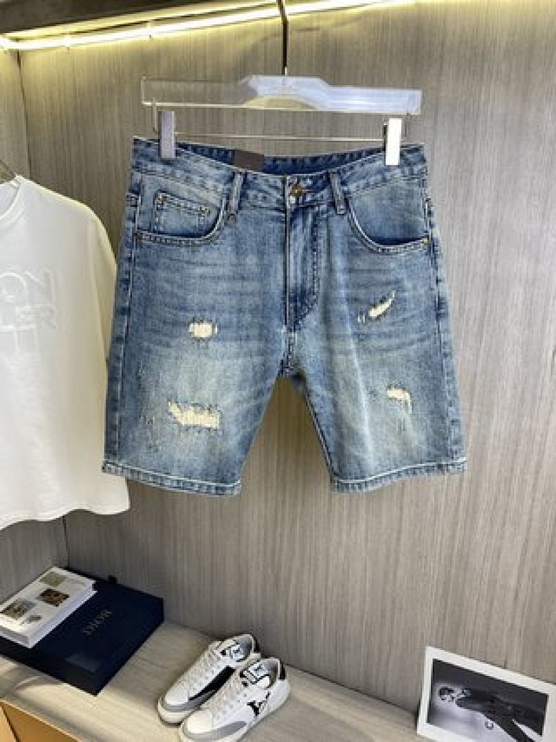 Other Lv Shorts - Image 79