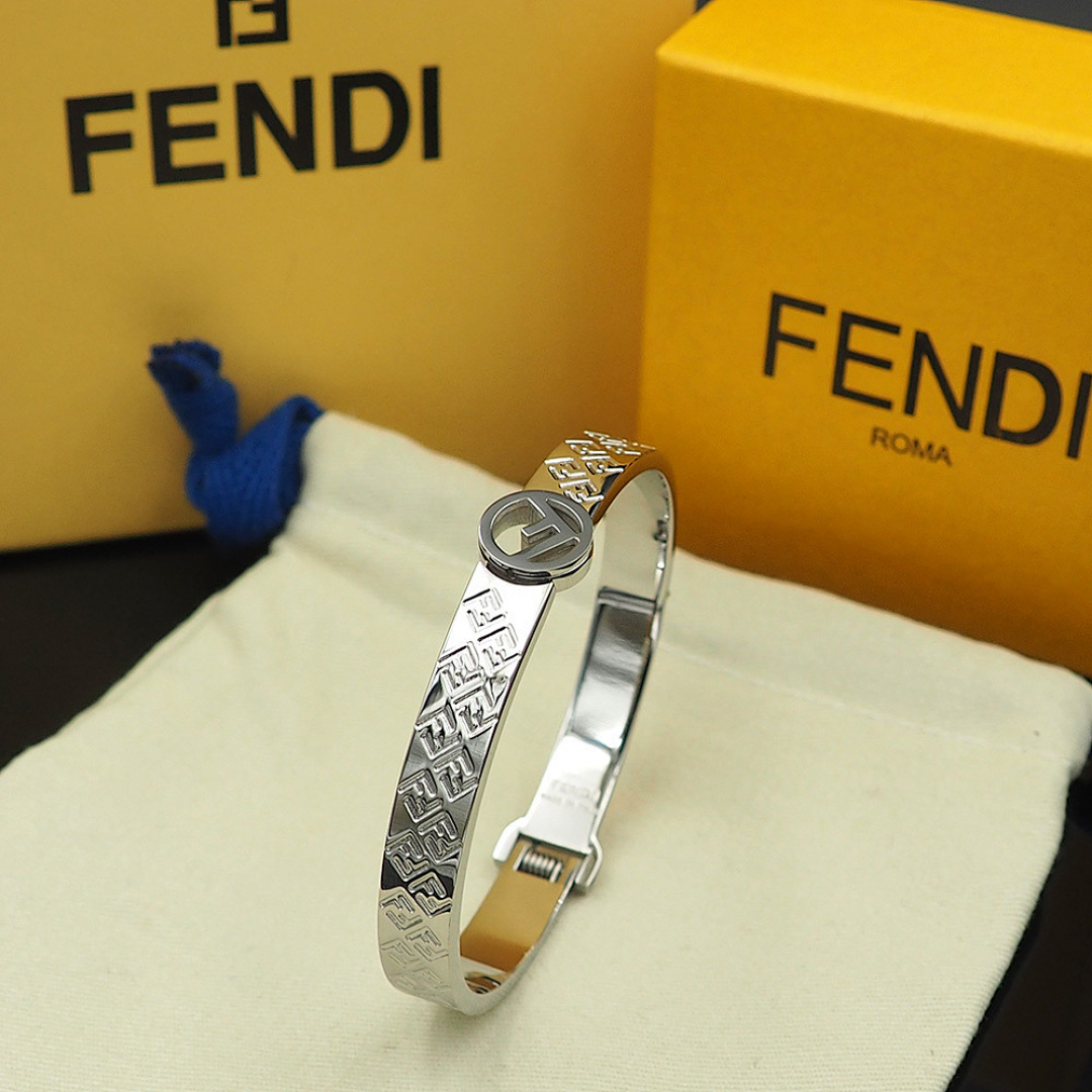 Other Fendi - Image 30