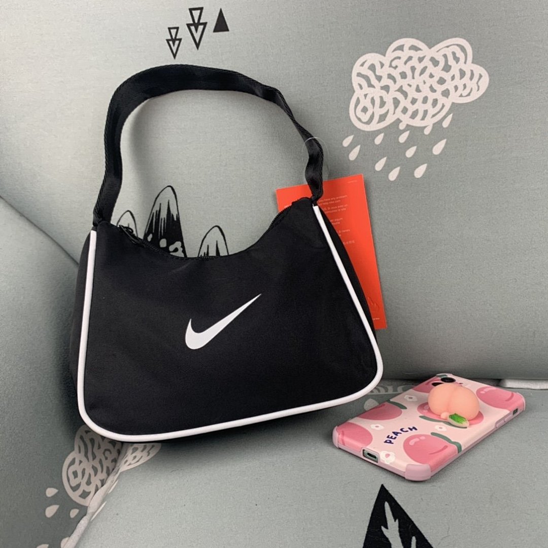 Other Nike - Image 112