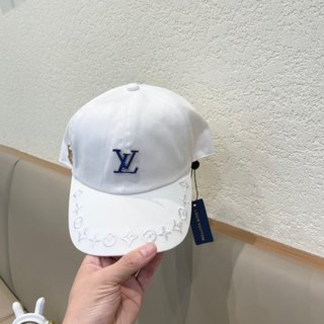 Other Louis Vuitton - Image 92