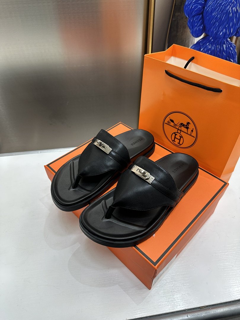 Other Women's Slippers - Image 29