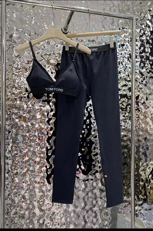 Yoga Wear, photo 1