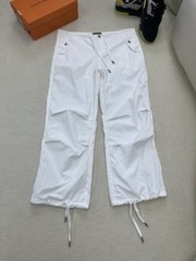 Christian Louboutin Lululemon - Image 20